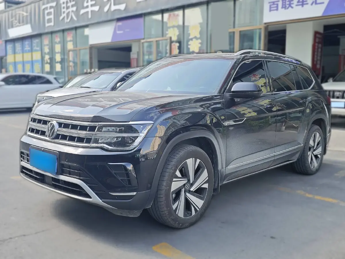 2024 Volkswagen Teramont 2.0T 220HP L4 7DCT