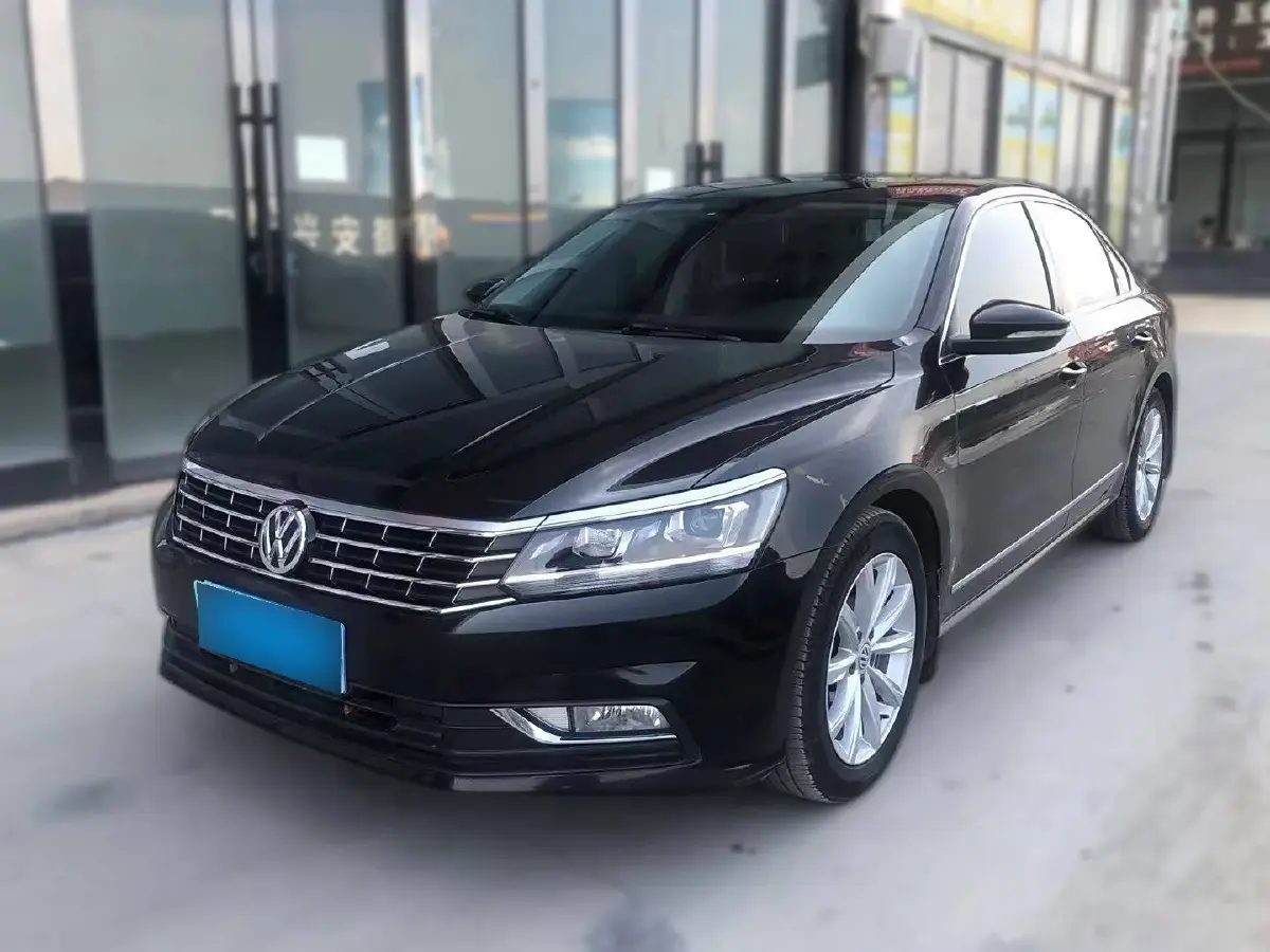 2016 Volkswagen Passat 1.4T 150HP L4 7DCT
