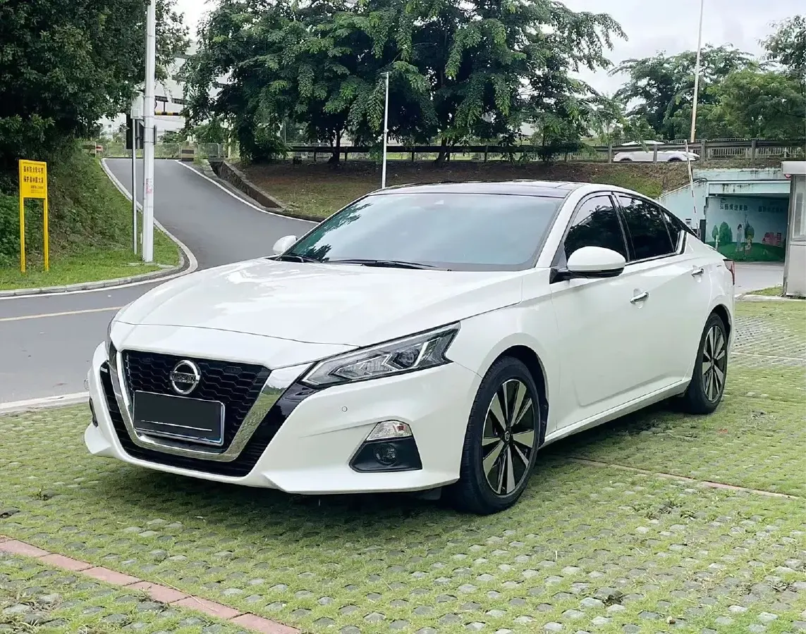 2021 Nissan Teana 2.0T 243HP L4 CVT