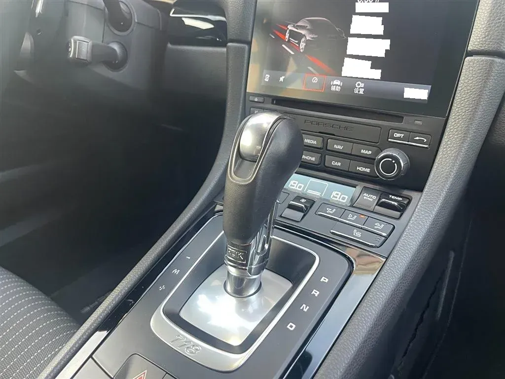 2022 Porsche 718 2.0T 300HP H4 7DCT,autocango,china used car exporter,china ev exporter,chinese used car exporter,chinese used ev exporter