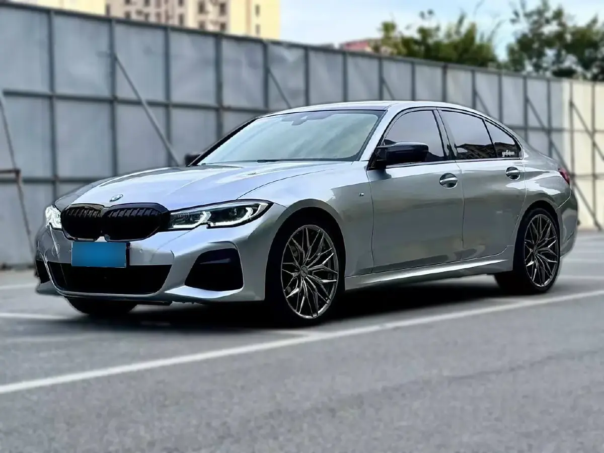 2021 BMW 3 Series 2.0T 184HP L4 8AT