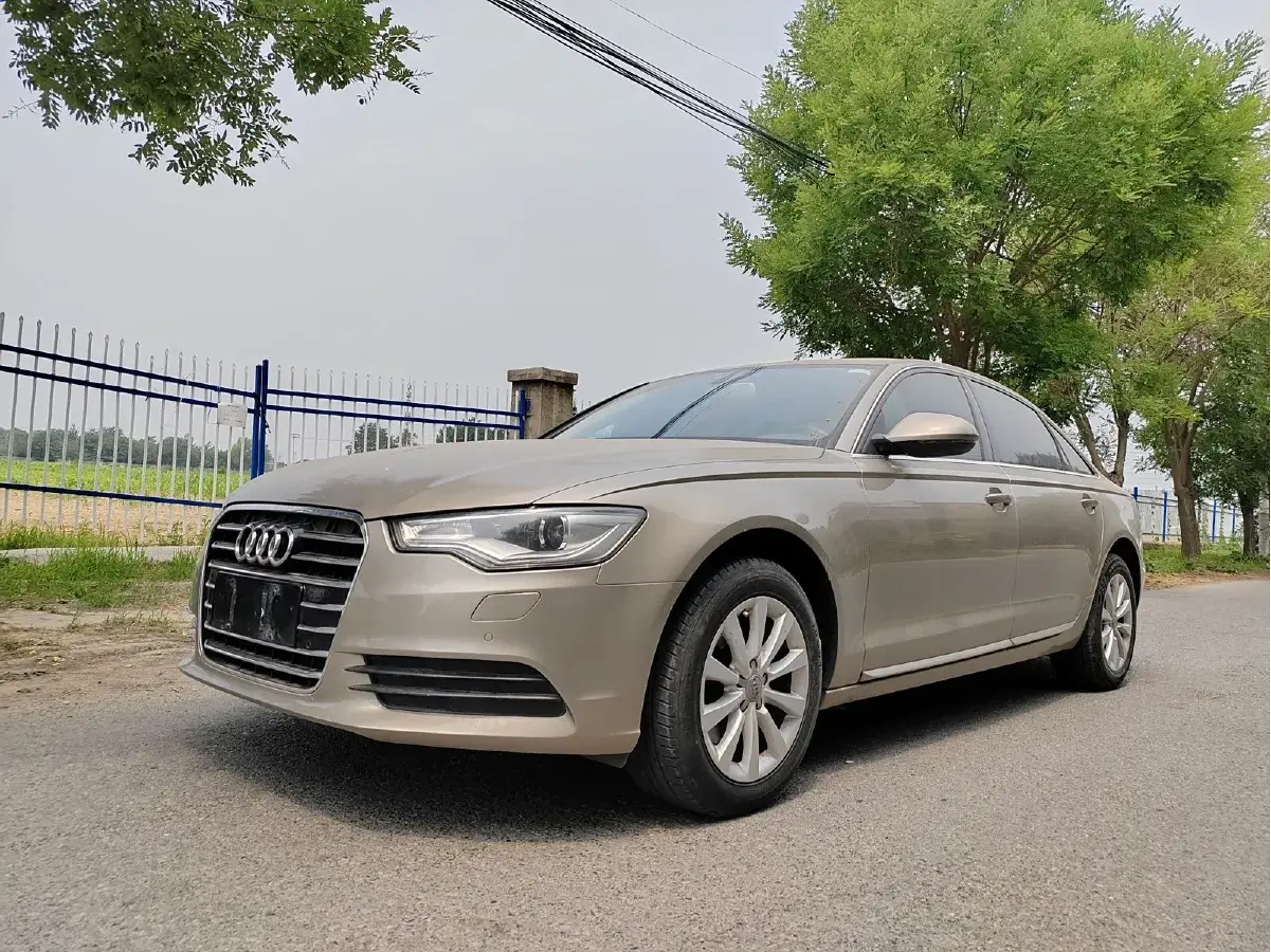 2012 Audi A6L 2.0T 180HP L4 CVT