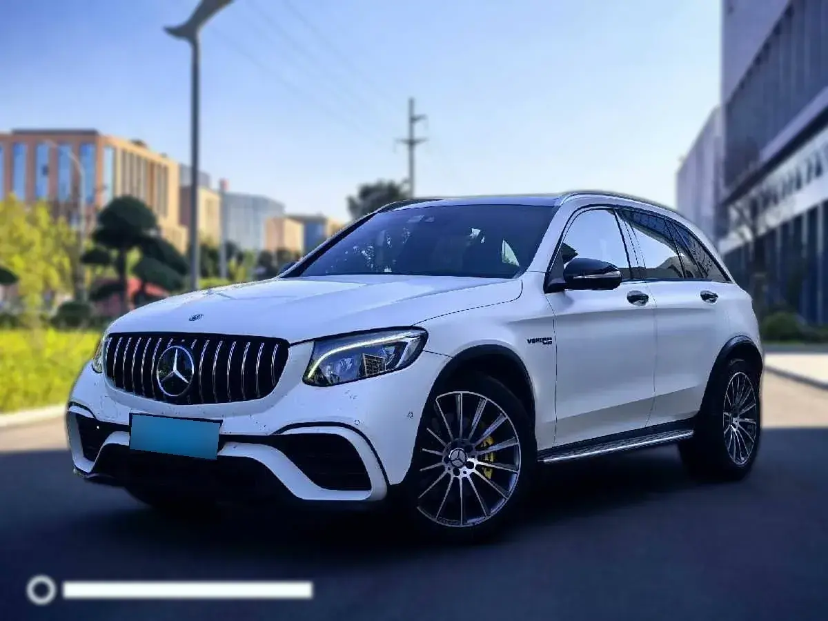 2017 Mercedes-Benz GLC AMG 3.0T 367HP V6 9AT