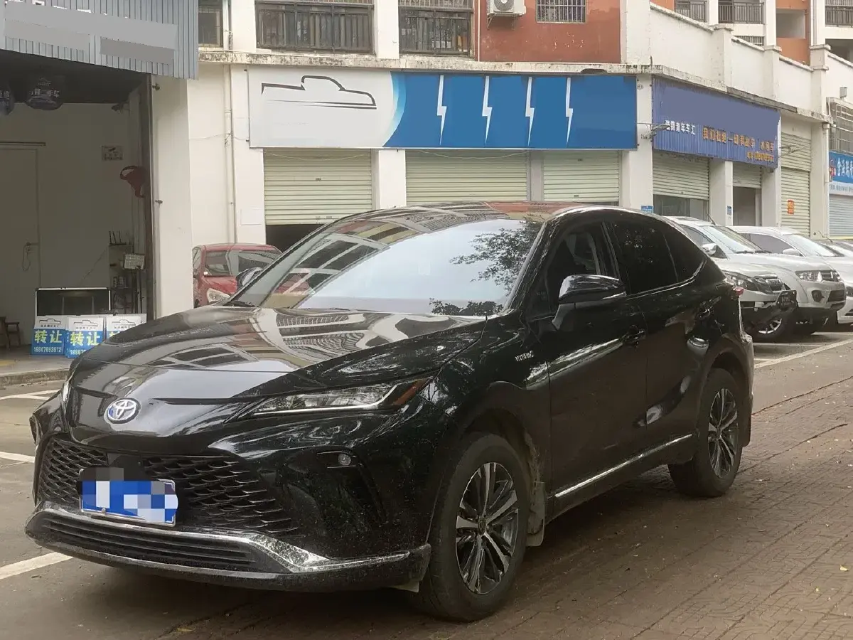 2023 Toyota Venza 2.5L 178HP L4 E-CVT Hybrid