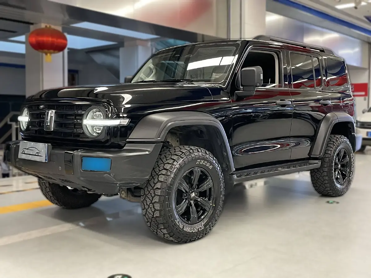 2021 Tank 300 2.0T 227HP L4 8AT