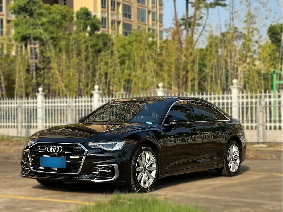2024 Audi A6L 2.0T 245HP L4 7DCT