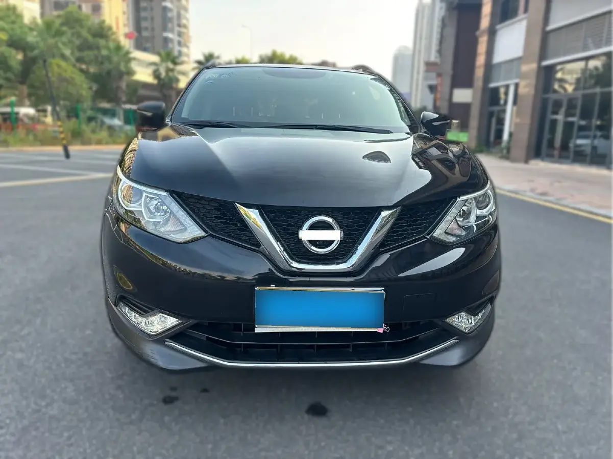 2016 Nissan Qashqai 2.0L 150HP L4 CVT