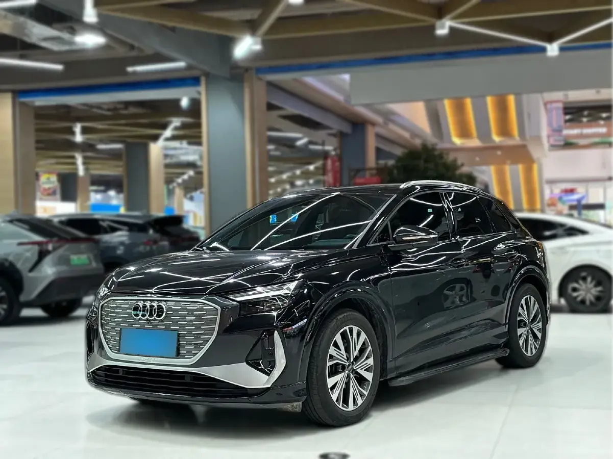 2023 Audi Q4 e-tron BEV 84.8KWH