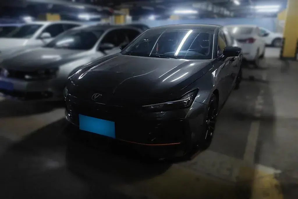 2022 ChangAn UNI-V 1.5T 188HP L4 7DCT