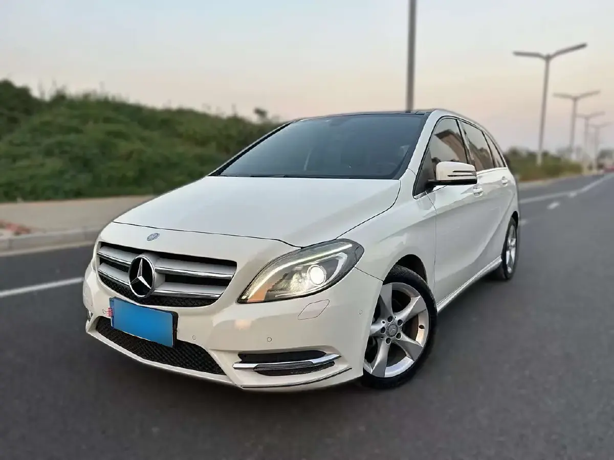 2012 Mercedes-Benz B Class 1.6T 156HP L4 7DCT