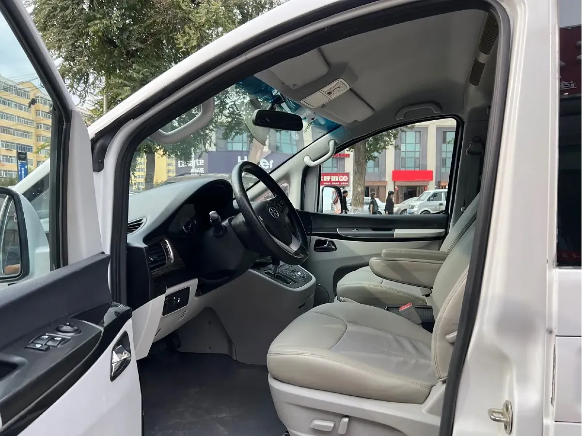 2014 JAC Refine M5 2.0T 177HP L4 5AT,autocango,china used car exporter,china ev exporter,chinese used car exporter,chinese used ev exporter