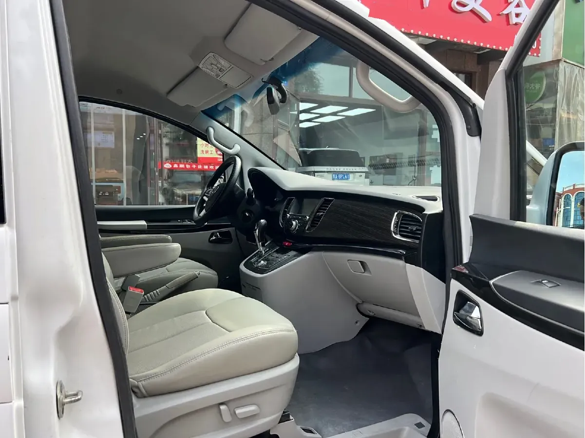 2014 JAC Refine M5 2.0T 177HP L4 5AT,autocango,china used car exporter,china ev exporter,chinese used car exporter,chinese used ev exporter