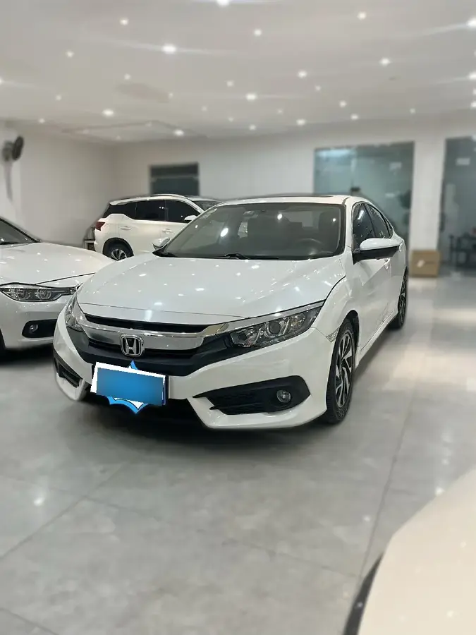 2016 Honda Civic 1.5T 177HP L4 CVT