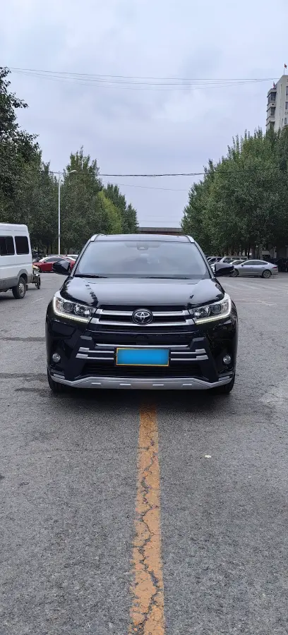 2018 Toyota Highlander 2.0T 220HP L4 6AT