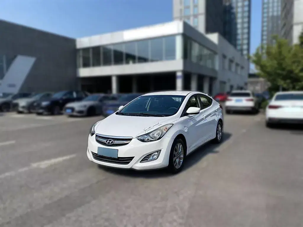 2015 Hyundai Elantra 1.6L 128HP L4 6AT