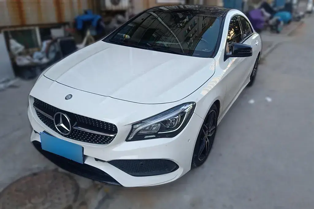 2016 Mercedes-Benz CLA Class 2.0T 184HP L4 7DCT