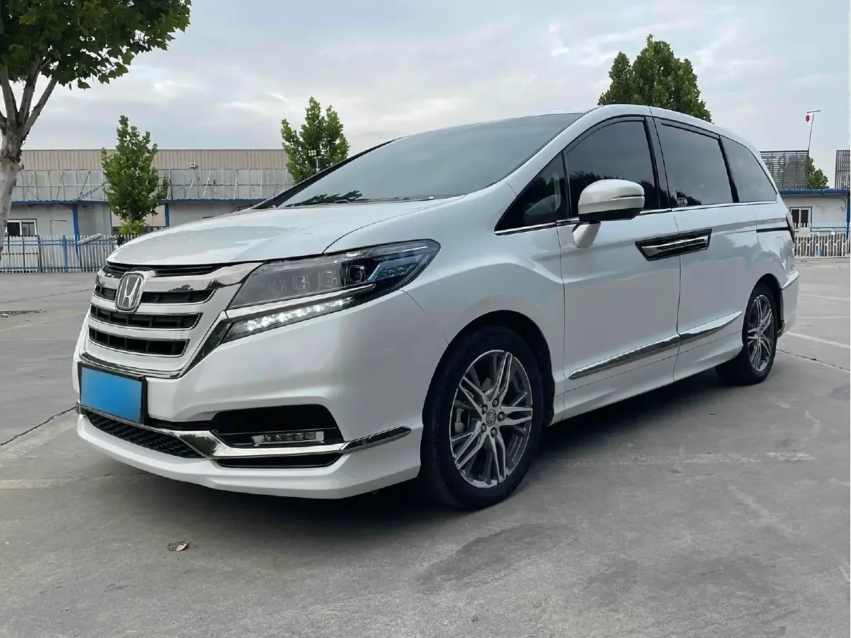 2019 Honda Elysioin 2.0L 146HP L4 E-CVT Hybrid