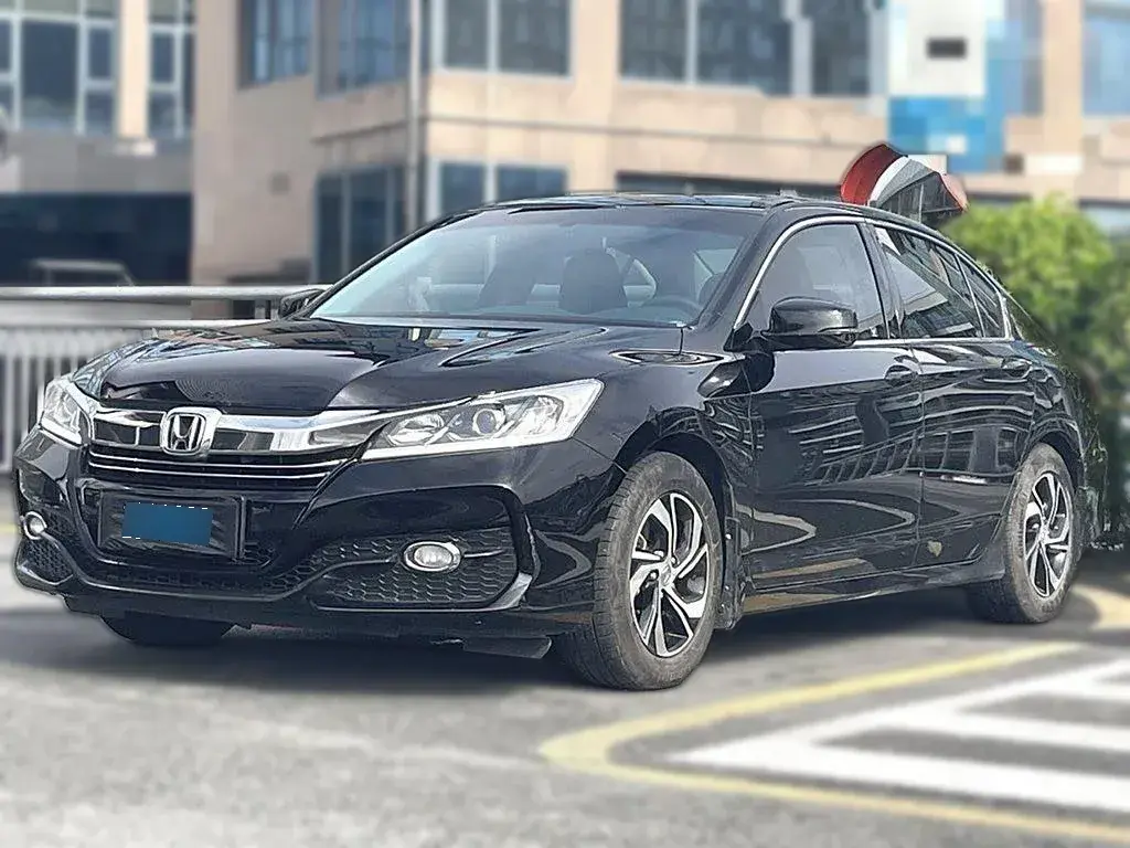 2016 Honda Accord 2.0L 155HP L4 CVT