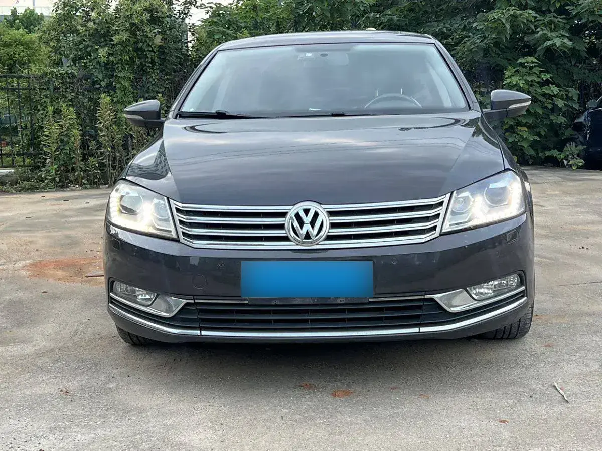 2011 Volkswagen Magotan 1.8T 160HP L4 6DCT