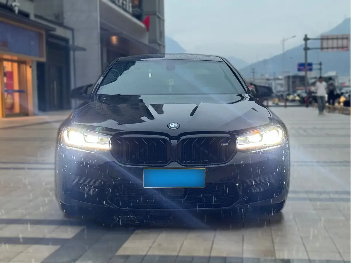 2011 BMW 5 Series 3.0T 306HP L6 8AT