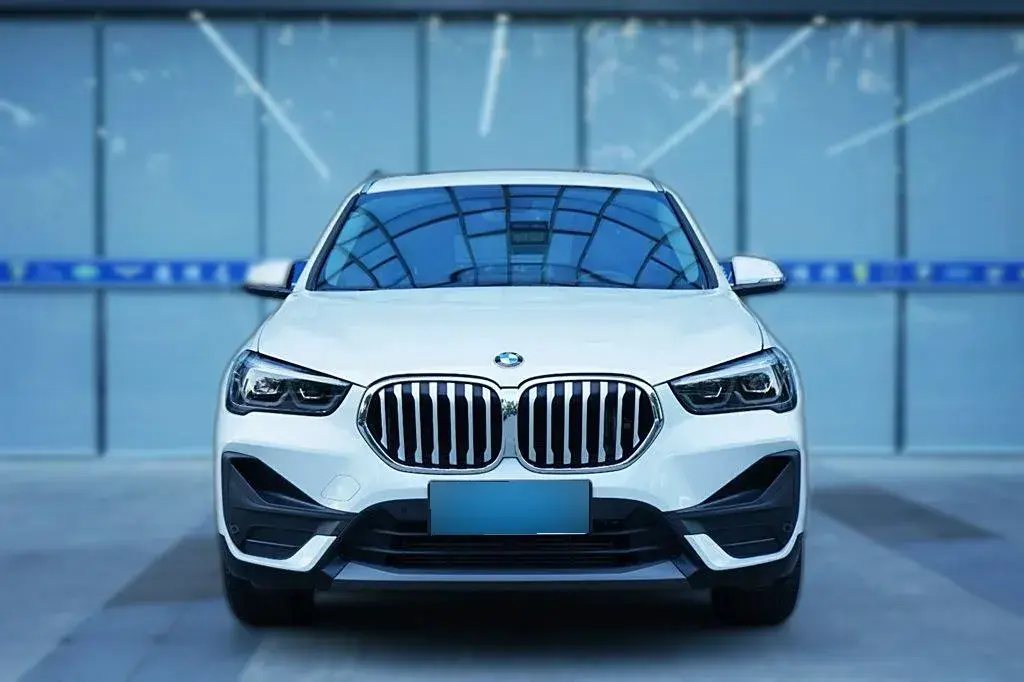 2022 BMW X1 2.0T 192HP L4 7DCT