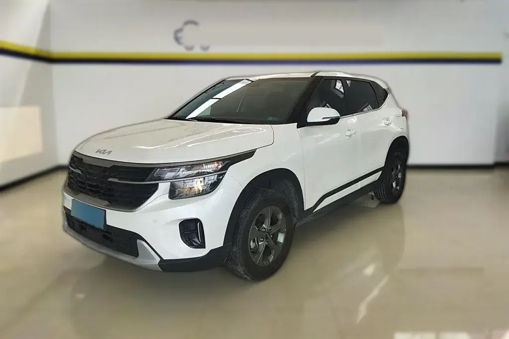 2023 Kia Seltos 1.5L 115HP L4 CVT