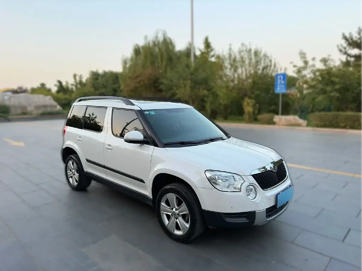 2013 Skoda Yeti 1.8T 152HP L4 6DCT