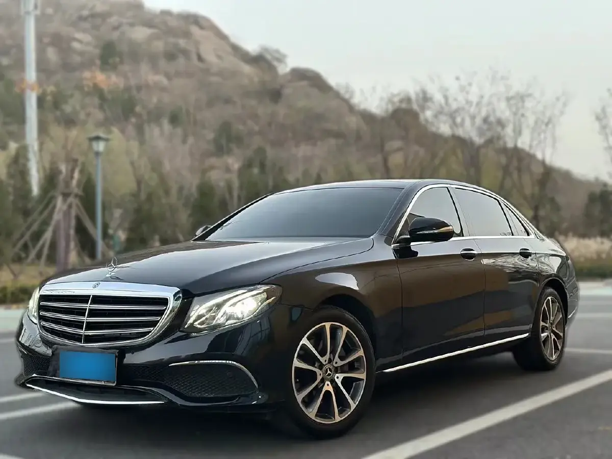 2016 Mercedes-Benz E Class 2.0T 245HP L4 9AT
