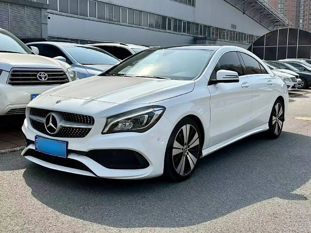 2019 Mercedes-Benz CLA Class 1.6T 156HP L4 7DCT