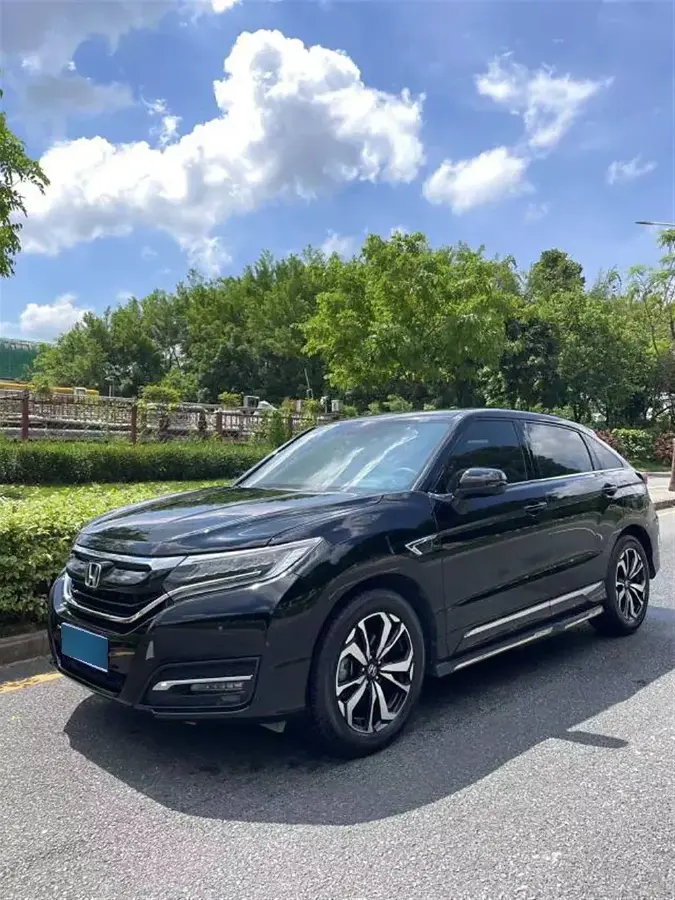 2017 Honda UR-V 1.5T 193HP L4 CVT