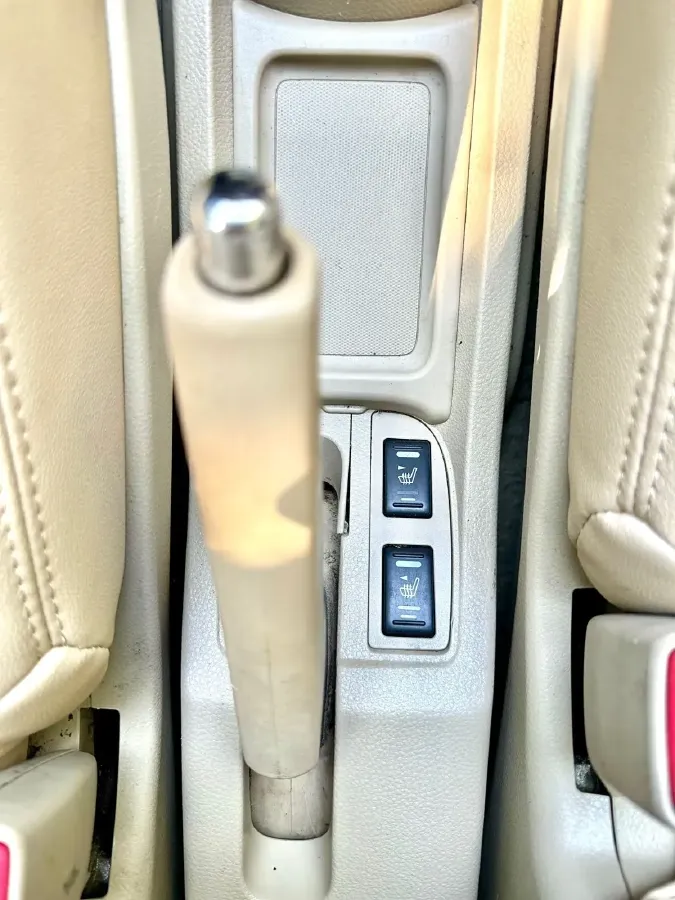 2006 Nissan Geniss 1.8L 126HP L4 4AT,autocango,china used car exporter,china ev exporter,chinese used car exporter,chinese used ev exporter