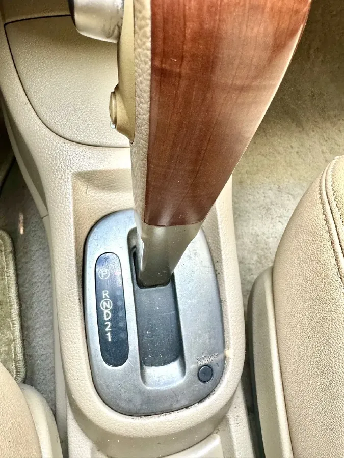 2006 Nissan Geniss 1.8L 126HP L4 4AT,autocango,china used car exporter,china ev exporter,chinese used car exporter,chinese used ev exporter