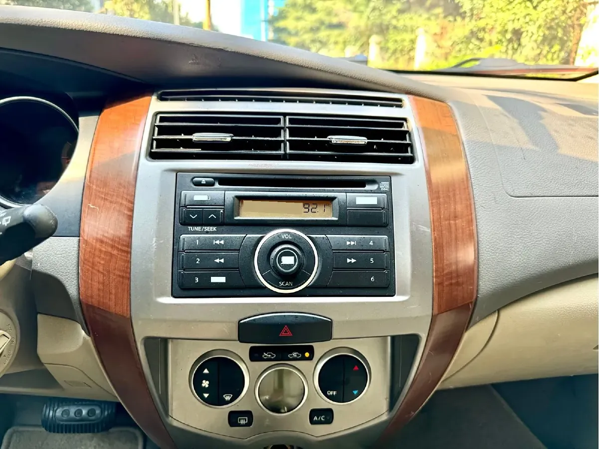 2006 Nissan Geniss 1.8L 126HP L4 4AT,autocango,china used car exporter,china ev exporter,chinese used car exporter,chinese used ev exporter