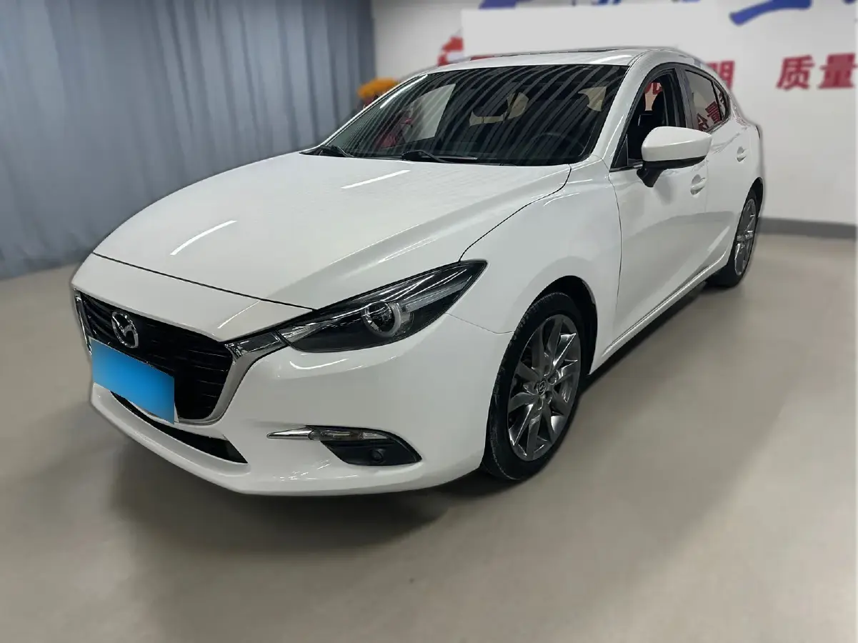 2017 Mazda 3 Axela 2.0L 158HP L4 6AT