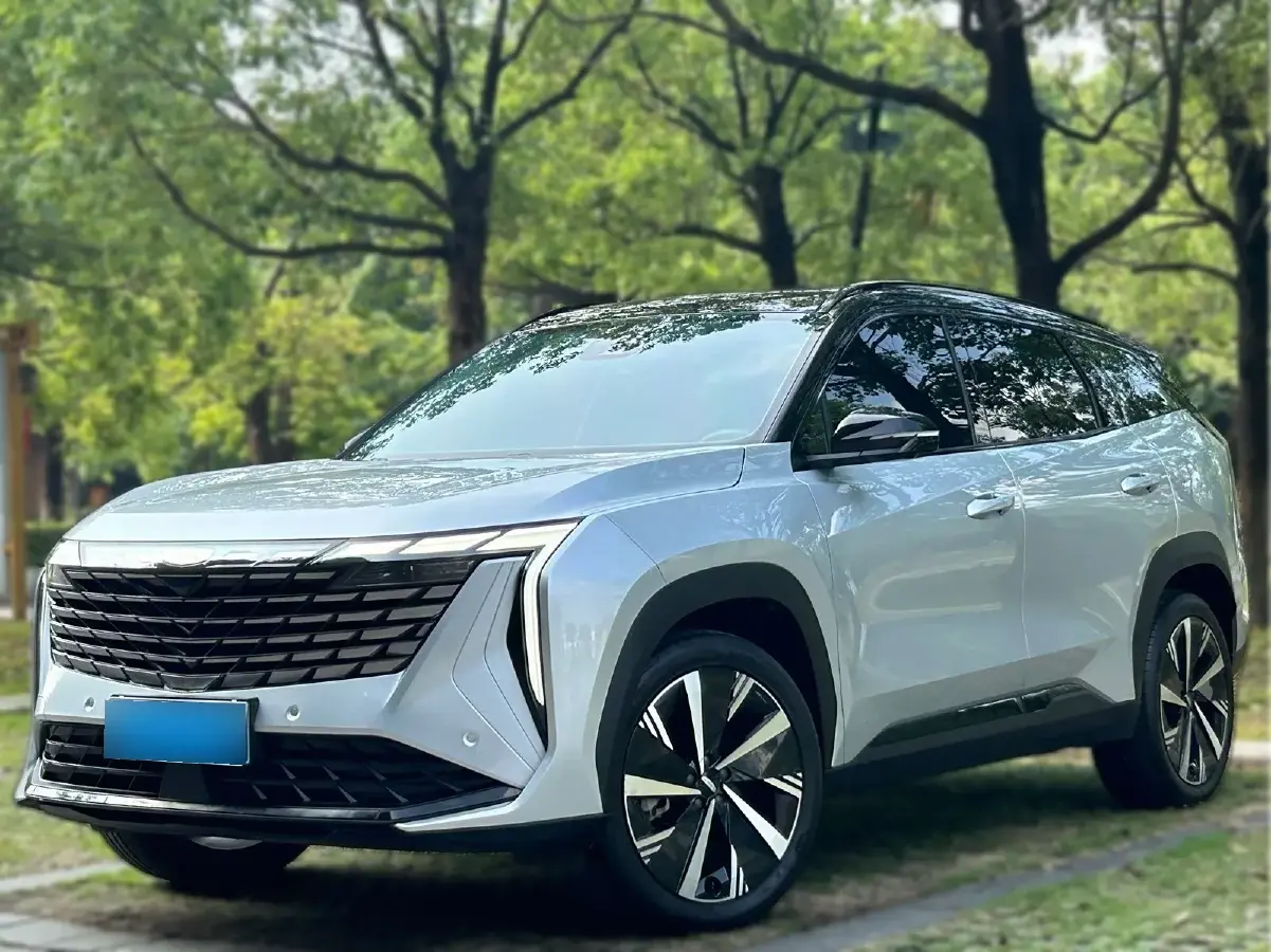 2023 Geely StarRay 1.5T 181HP L4 7DCT