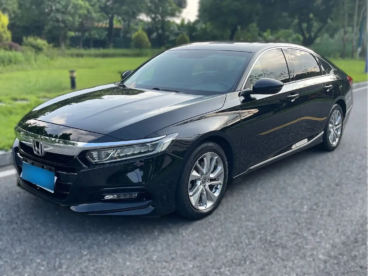 2018 Honda Accord 1.5T 194HP L4 CVT