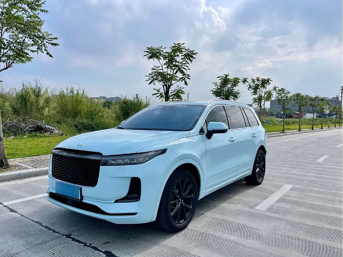 2021 Li ONE Range Extended 131HP REEV 40.5KWH