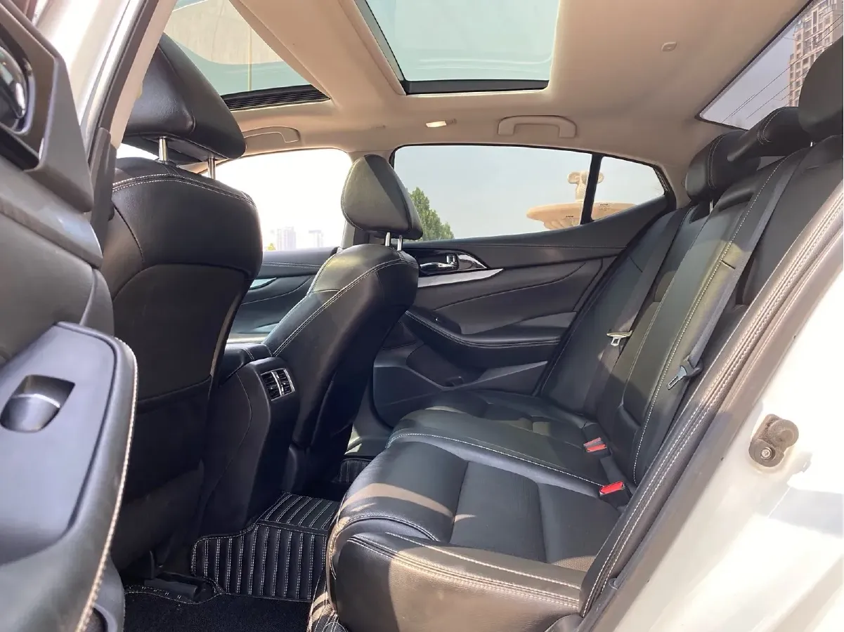 2016 Nissan Maxima 2.5L 186HP L4 CVT,autocango,china used car exporter,china ev exporter,chinese used car exporter,chinese used ev exporter
