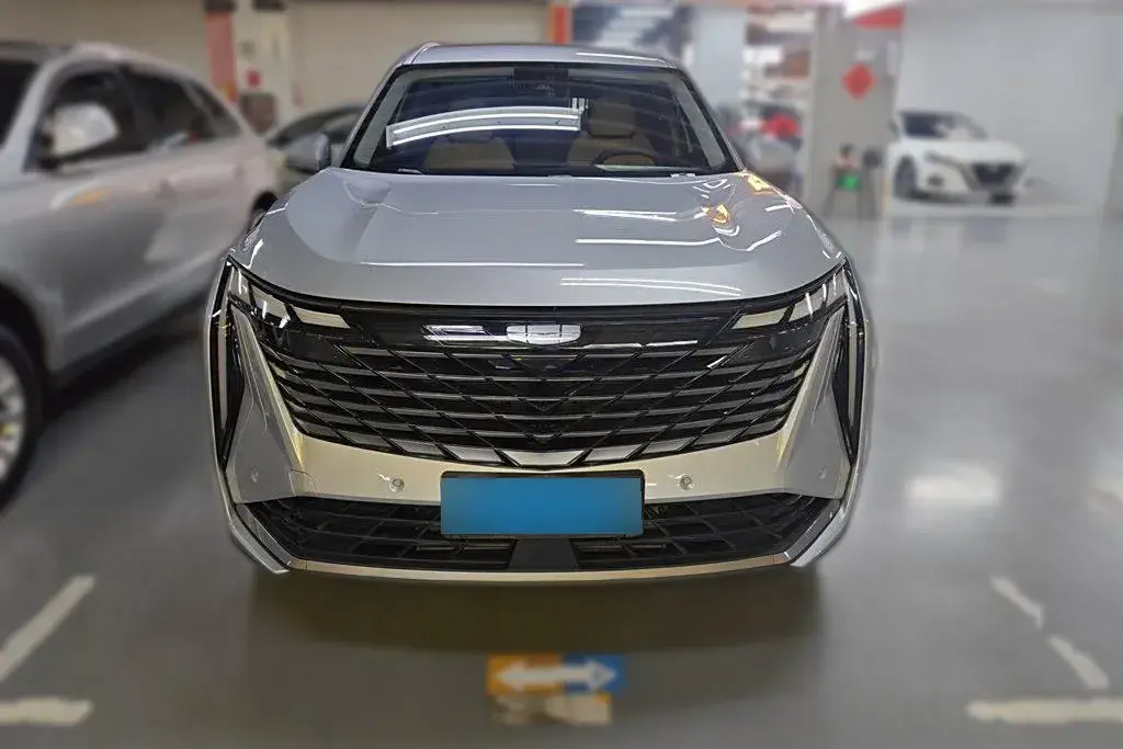 2023 Geely StarRay 1.5T 181HP L4 7DCT