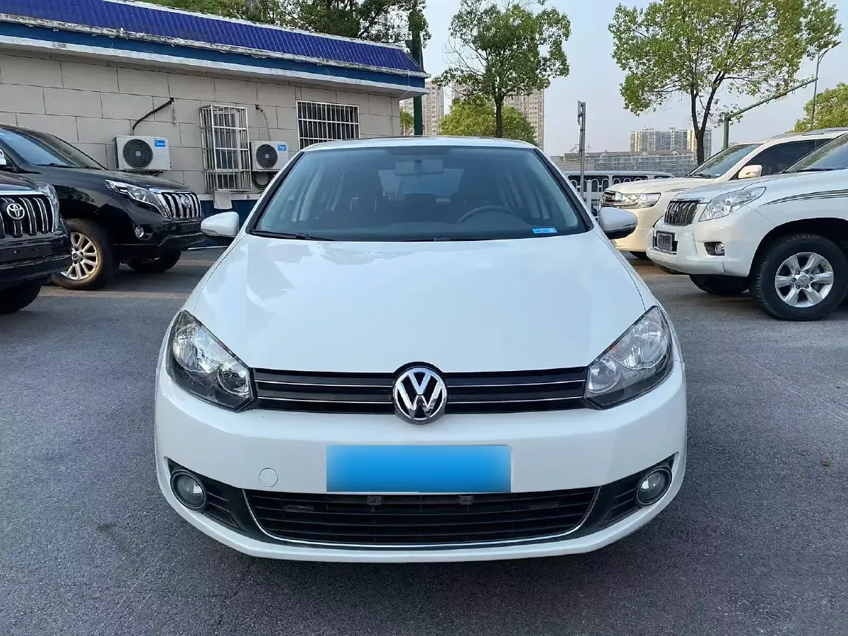 2012 Volkswagen Golf 1.4T 131HP L4 5MT