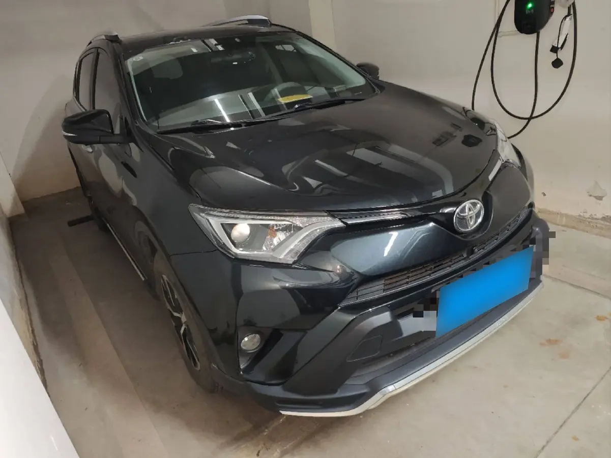 2019 Toyota RAV4 2.0L 151HP L4 CVT