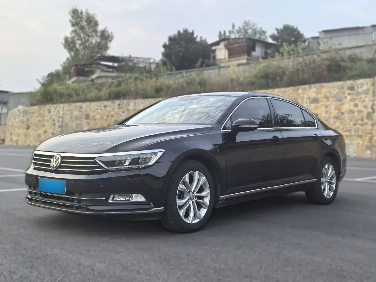 2017 Volkswagen Magotan 1.8T 180HP L4 7DCT
