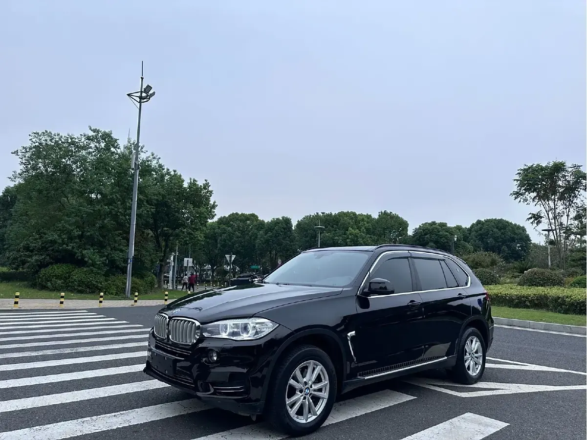 2017 BMW X5 2.0T 245HP L4 8AT