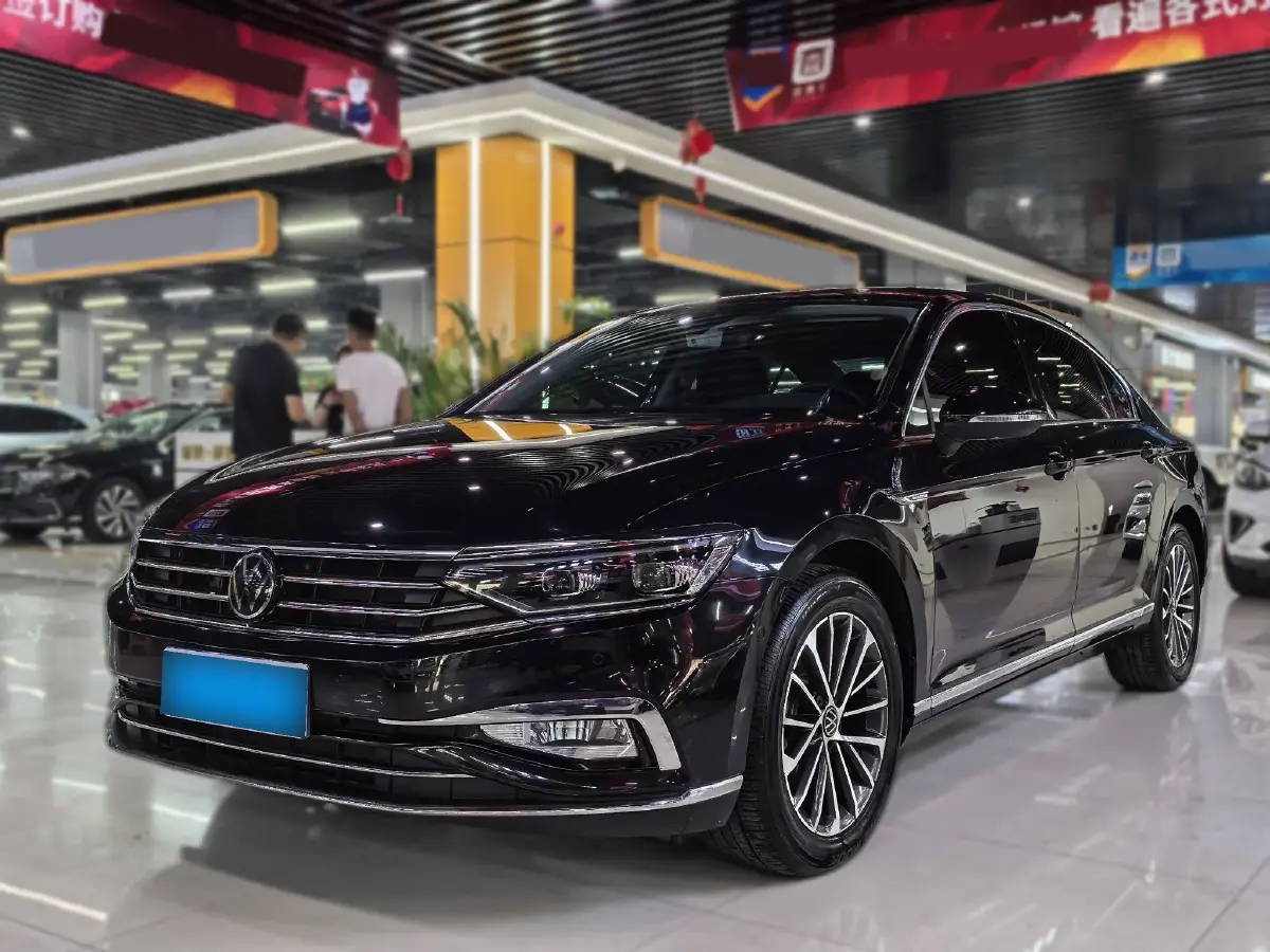 2020 Volkswagen Magotan 2.0T 220HP L4 7DCT