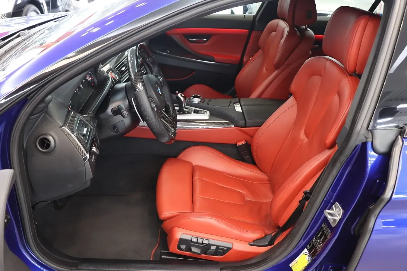 2015 BMW M6 4.4T 560HP V8 7DCT,autocango,china used car exporter,china ev exporter,chinese used car exporter,chinese used ev exporter