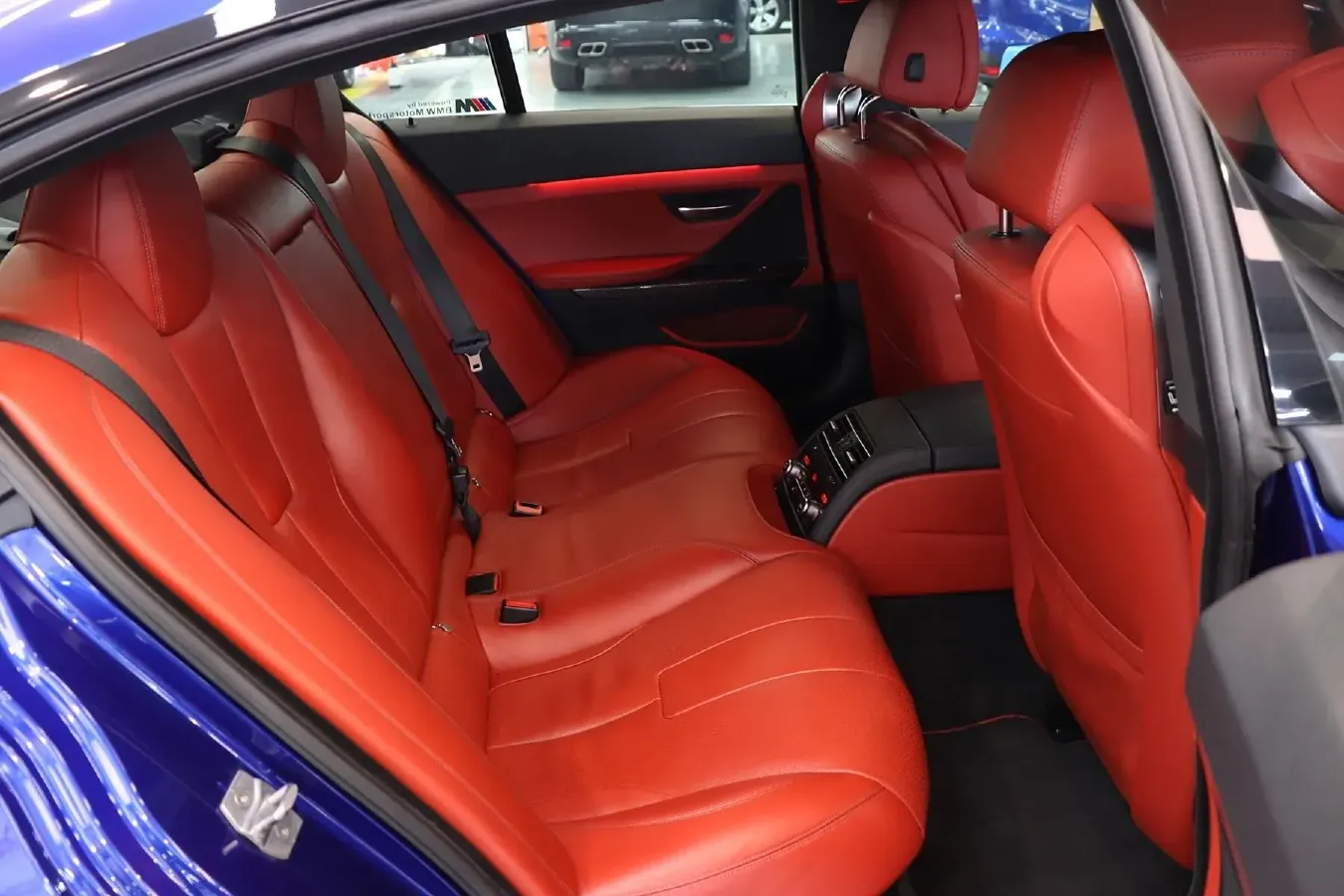 2015 BMW M6 4.4T 560HP V8 7DCT,autocango,china used car exporter,china ev exporter,chinese used car exporter,chinese used ev exporter