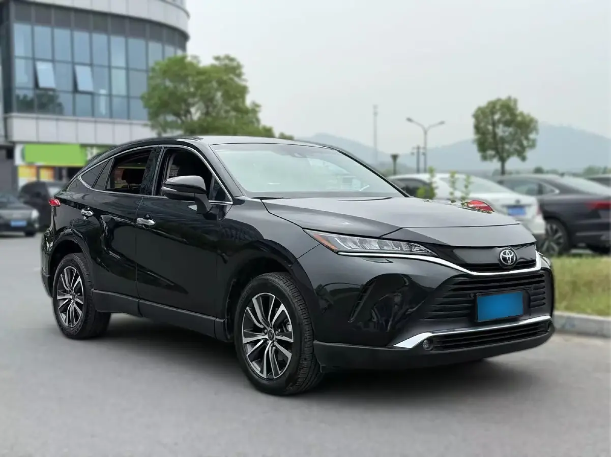2022 Toyota Harrier 2.0L 171HP L4 CVT