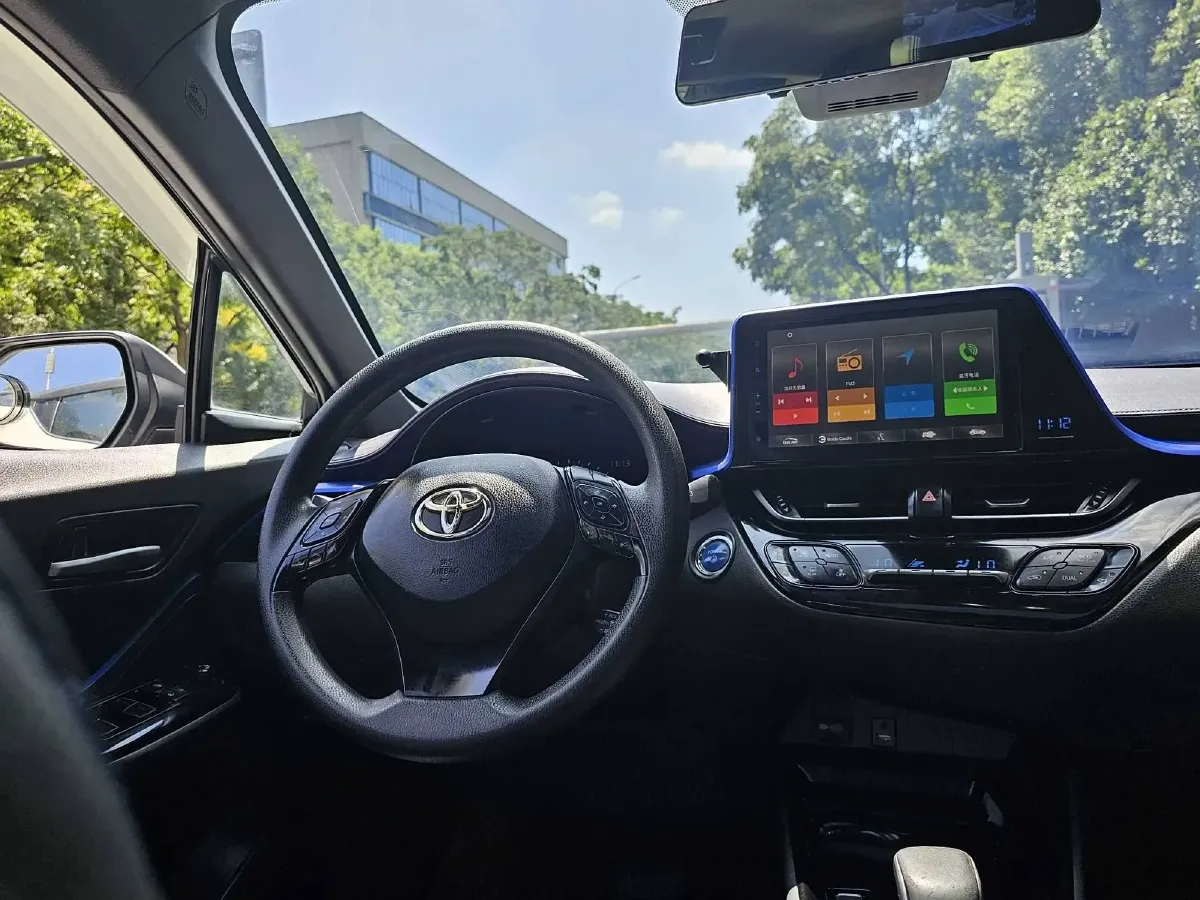 2020 Toyota C-HR EV BEV 54.3KWH,autocango,china used car exporter,china ev exporter,chinese used car exporter,chinese used ev exporter