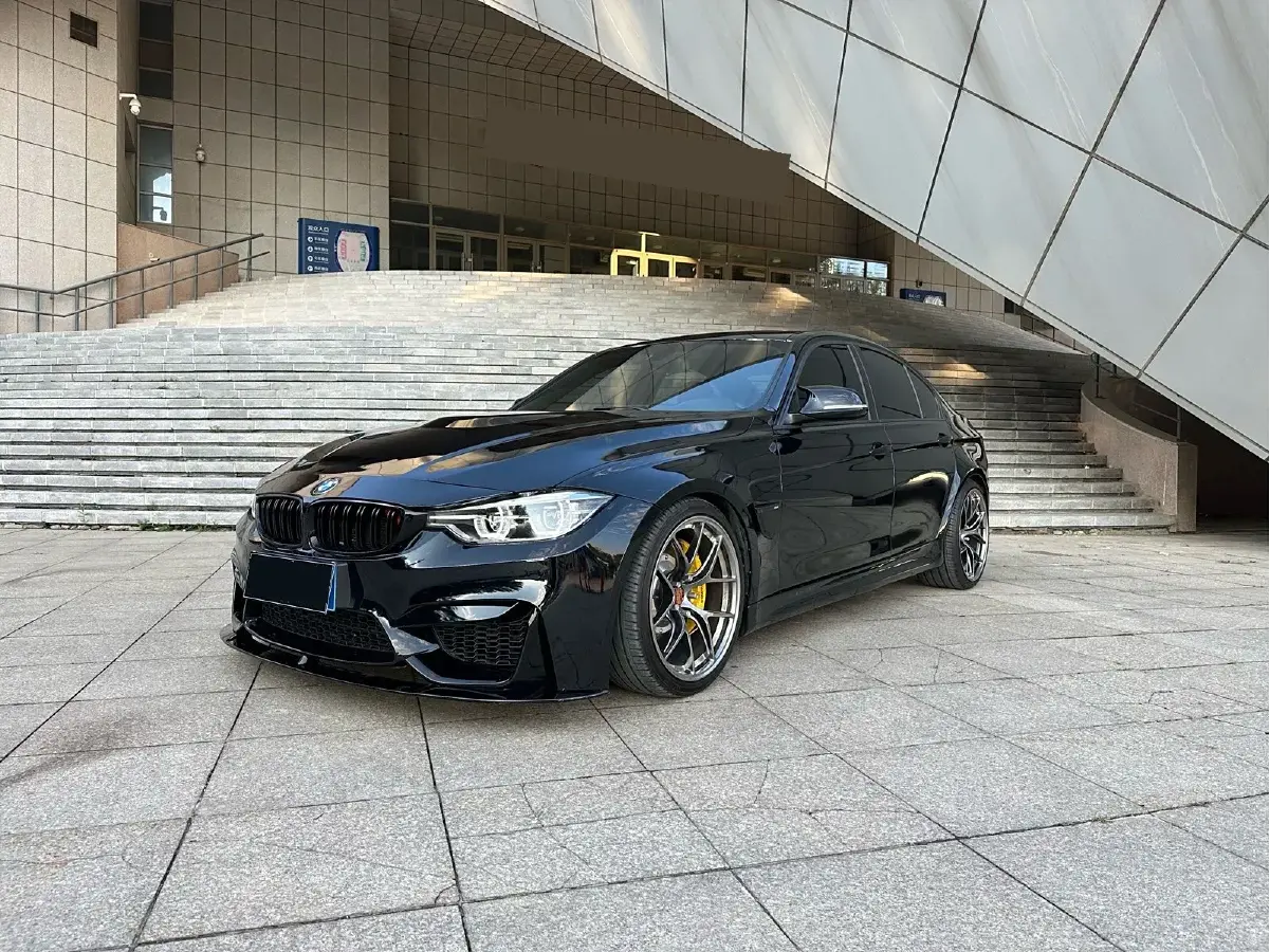 2013 BMW 3 Series 2.0T 184HP L4 8AT