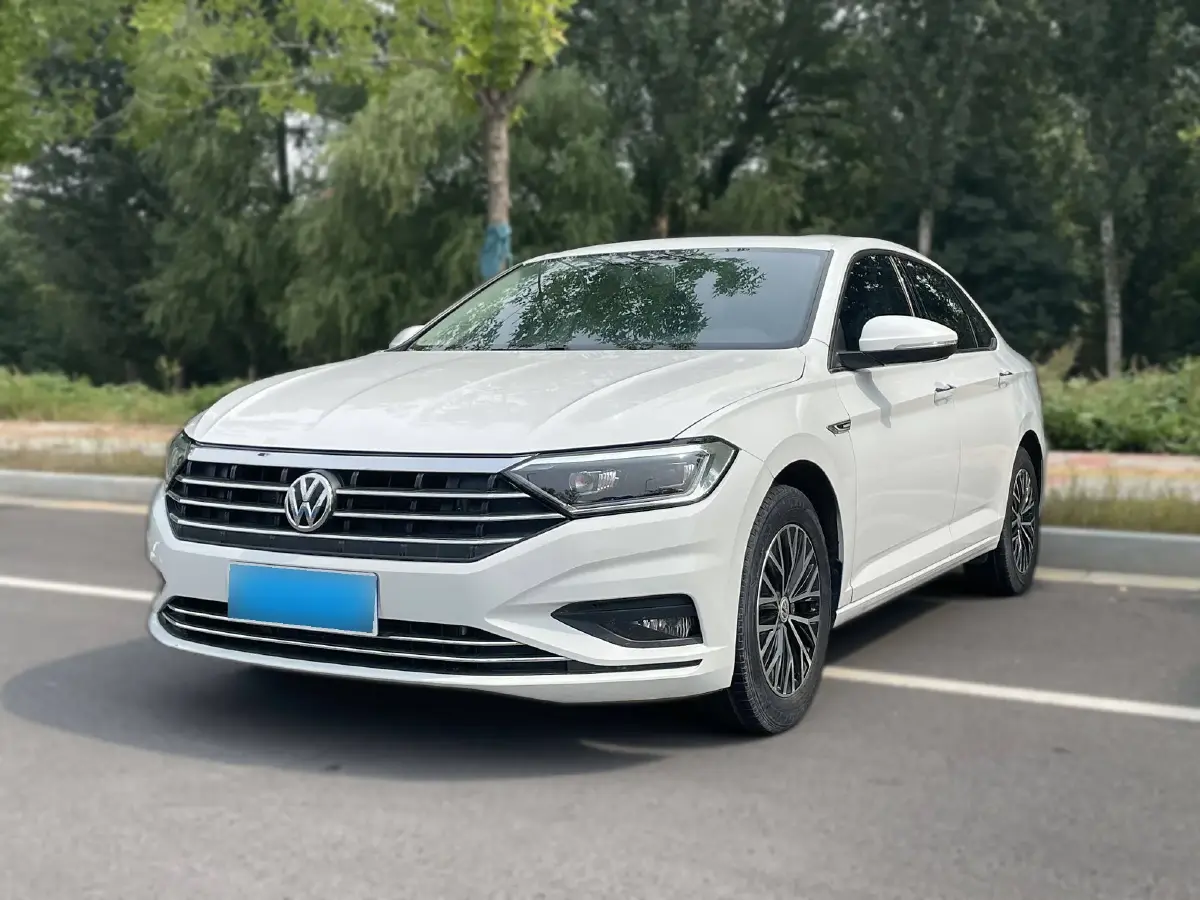 2021 Volkswagen Sagitar 1.4T 150HP L4 7DCT